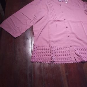 Mauve colored top